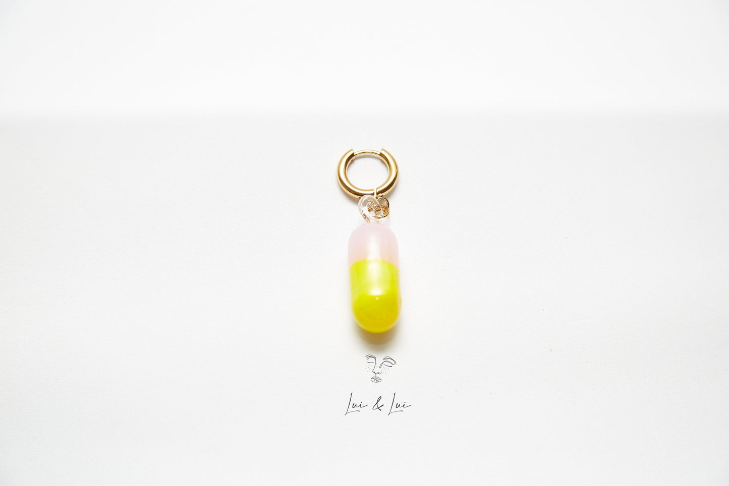 ¨PILLS¨ Single Earrings