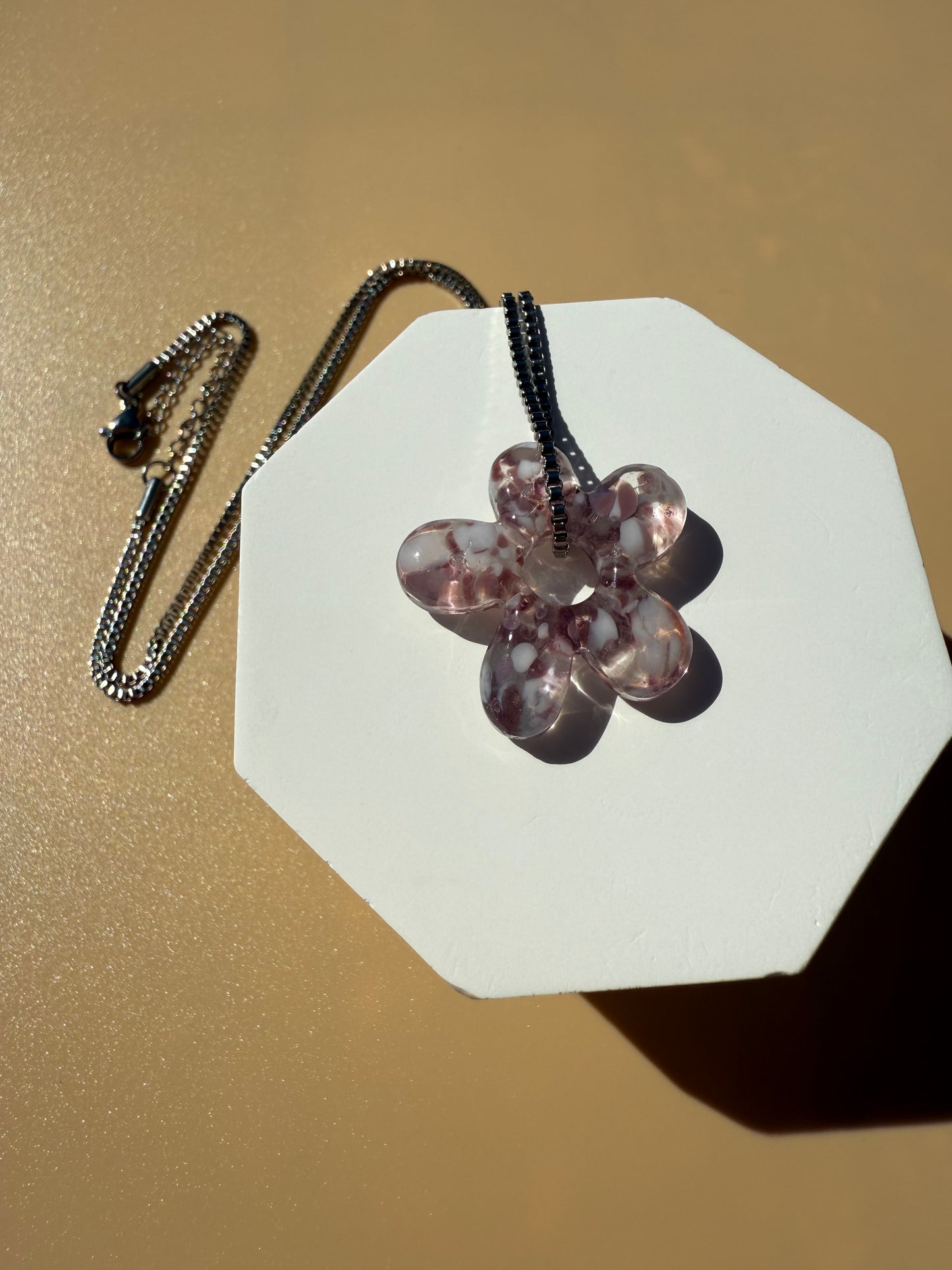 BLOOM NECKLACE
