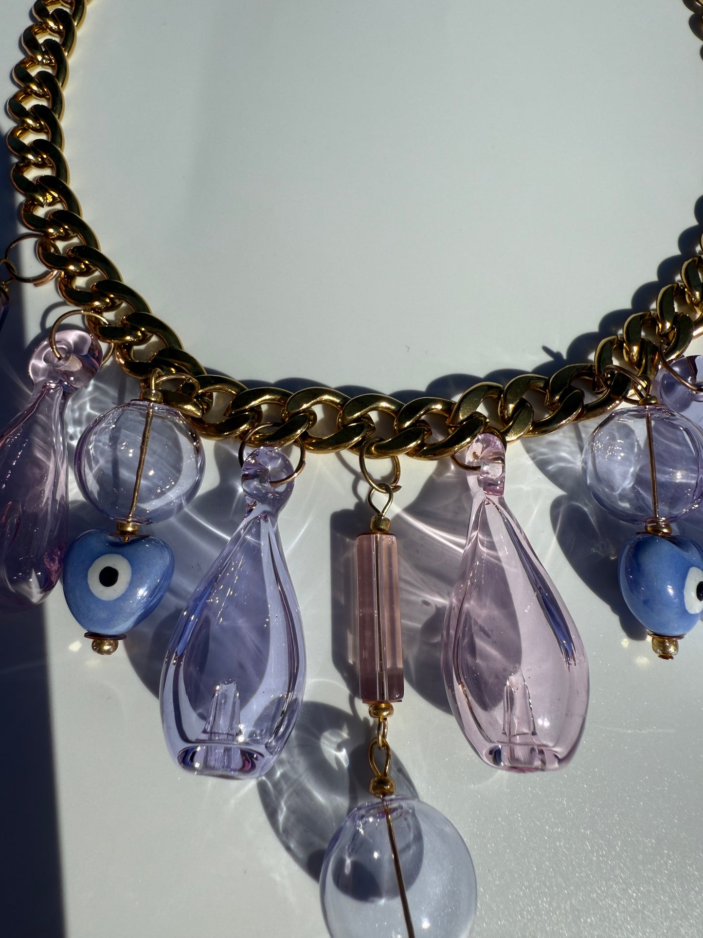 ¨CARANTON¨ Glass and Ceramic Necklace