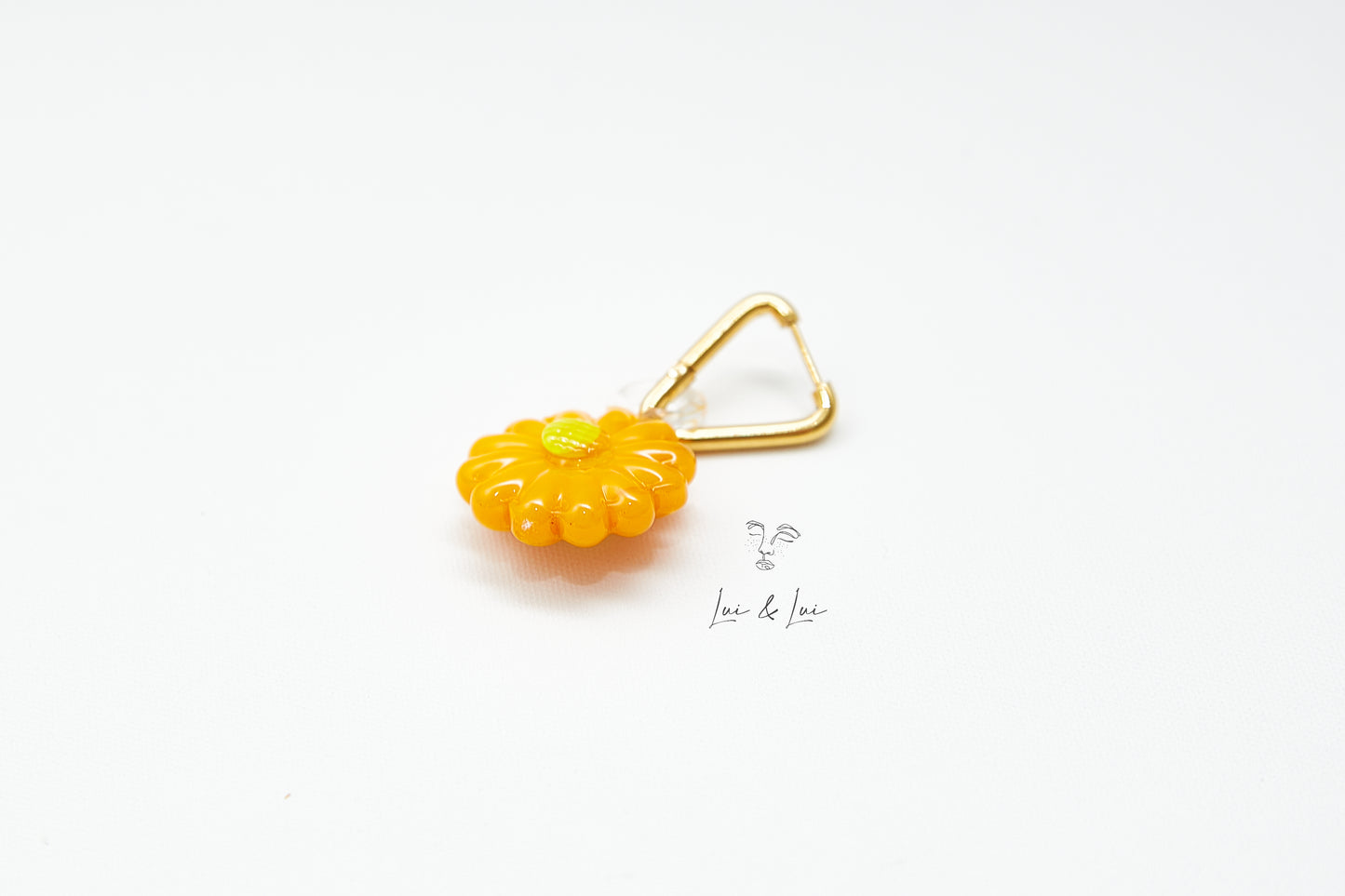 LAS MARGARITAS SINGLE EARRINGS