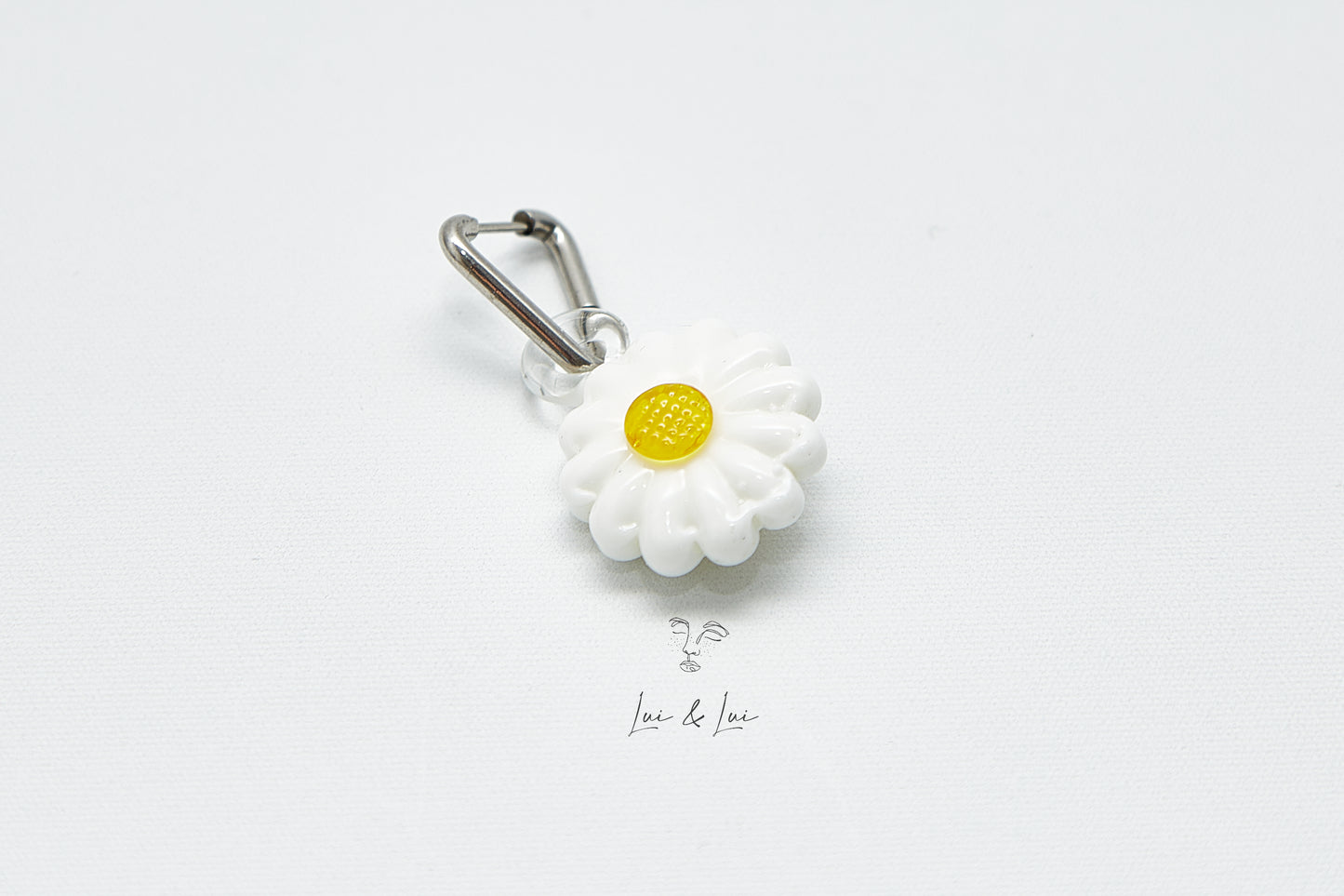 LAS MARGARITAS SINGLE EARRINGS