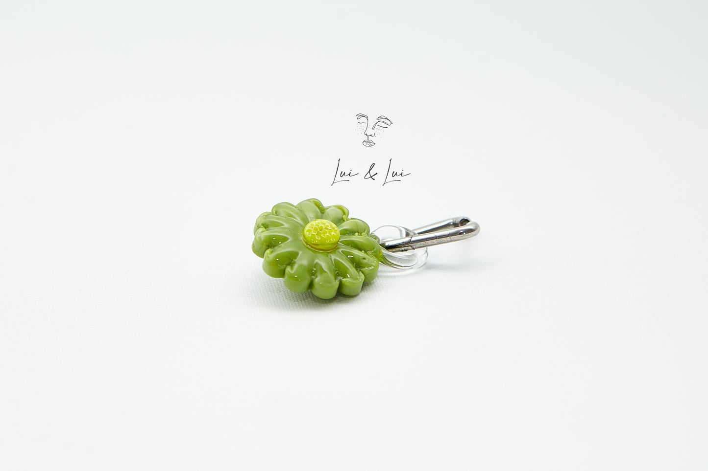 LAS MARGARITAS SINGLE EARRINGS