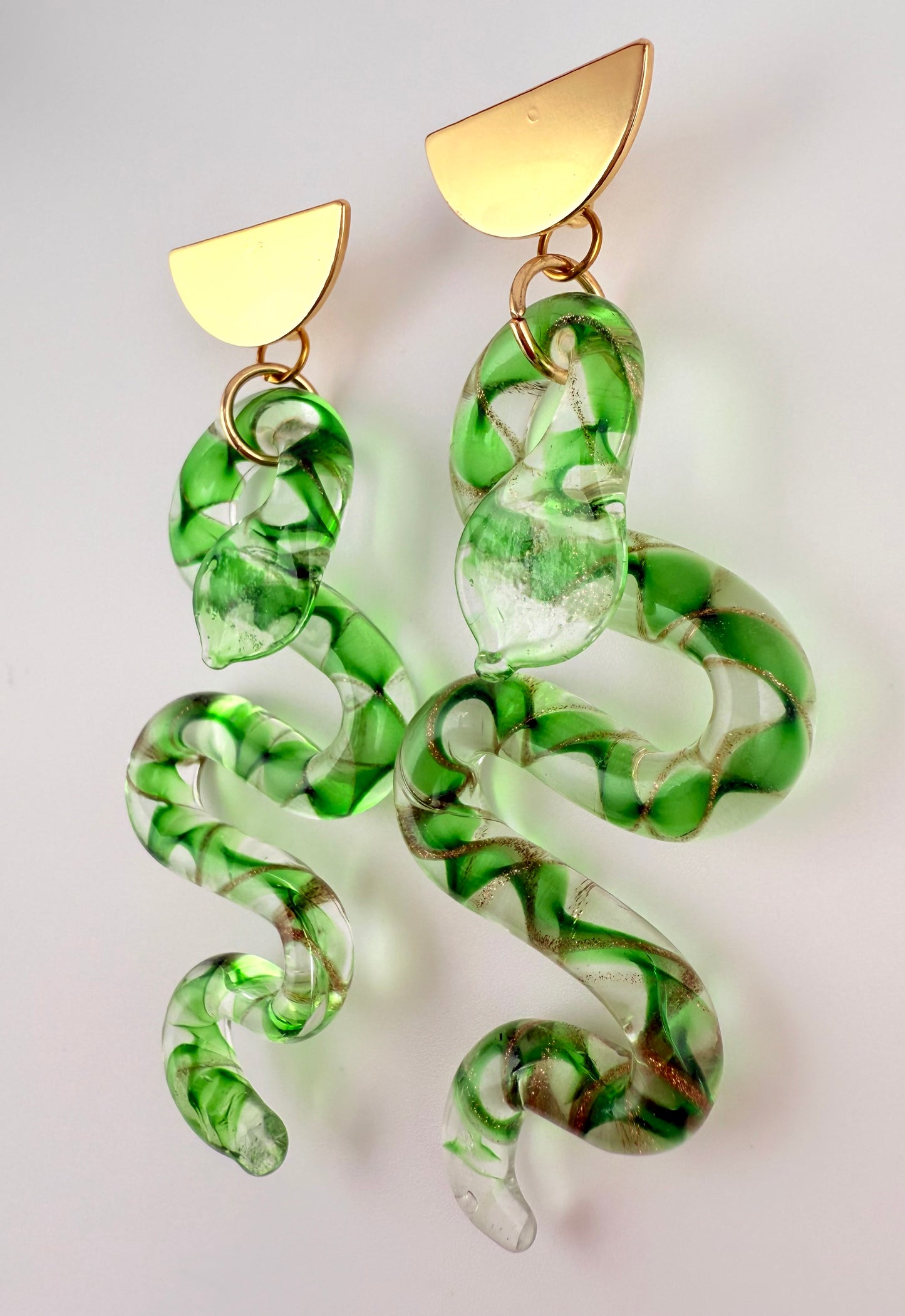 ¨MANASA¨ - Sneak Glass Earrings