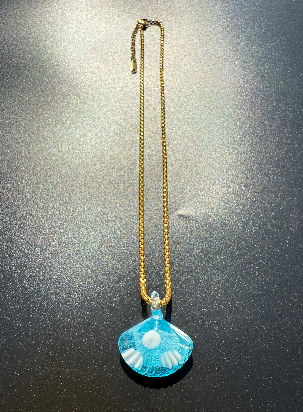 THE NECKLACE