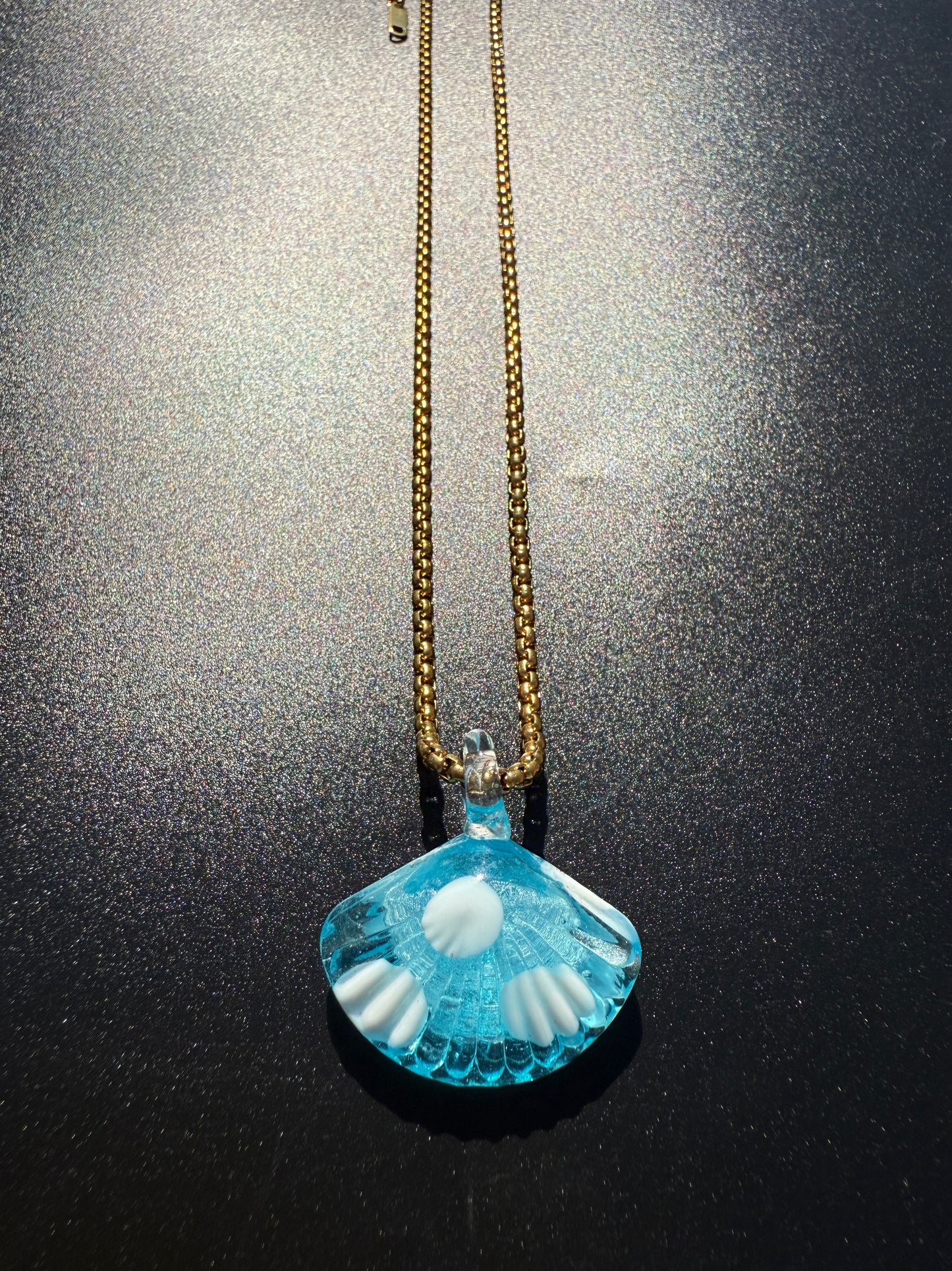THE NECKLACE