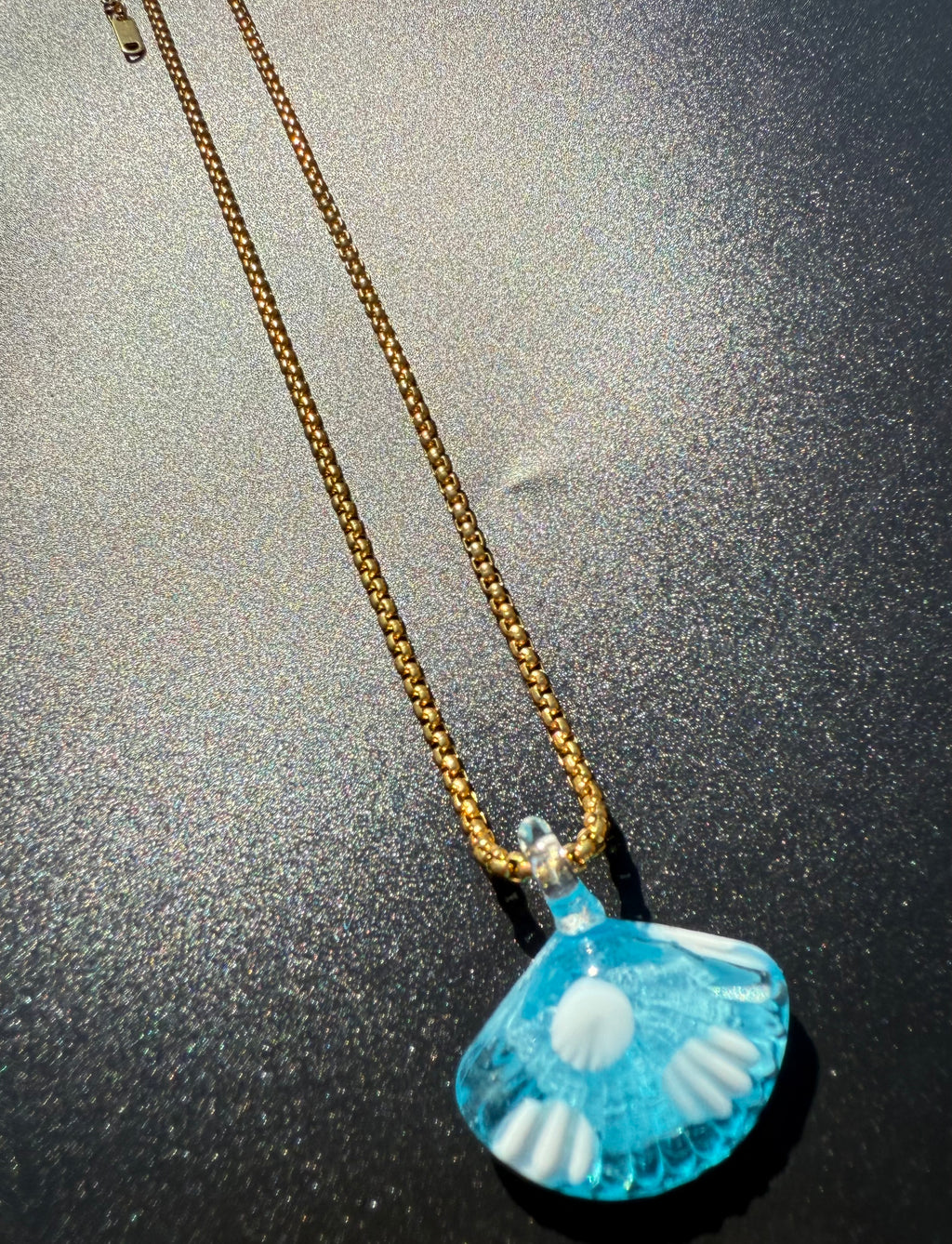 THE NECKLACE