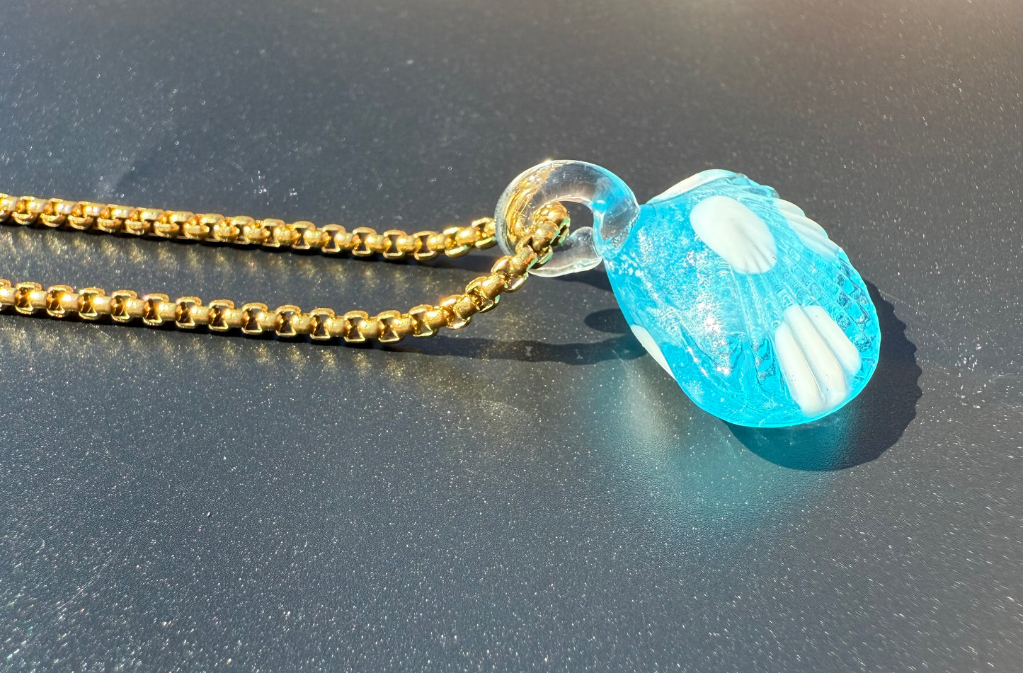 THE NECKLACE