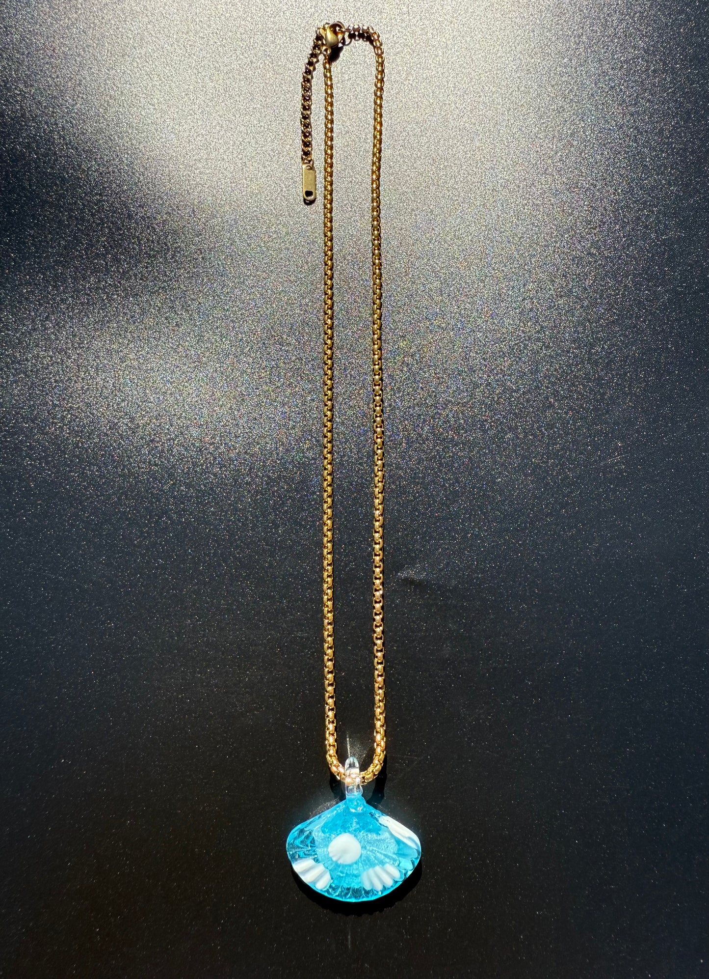 THE NECKLACE