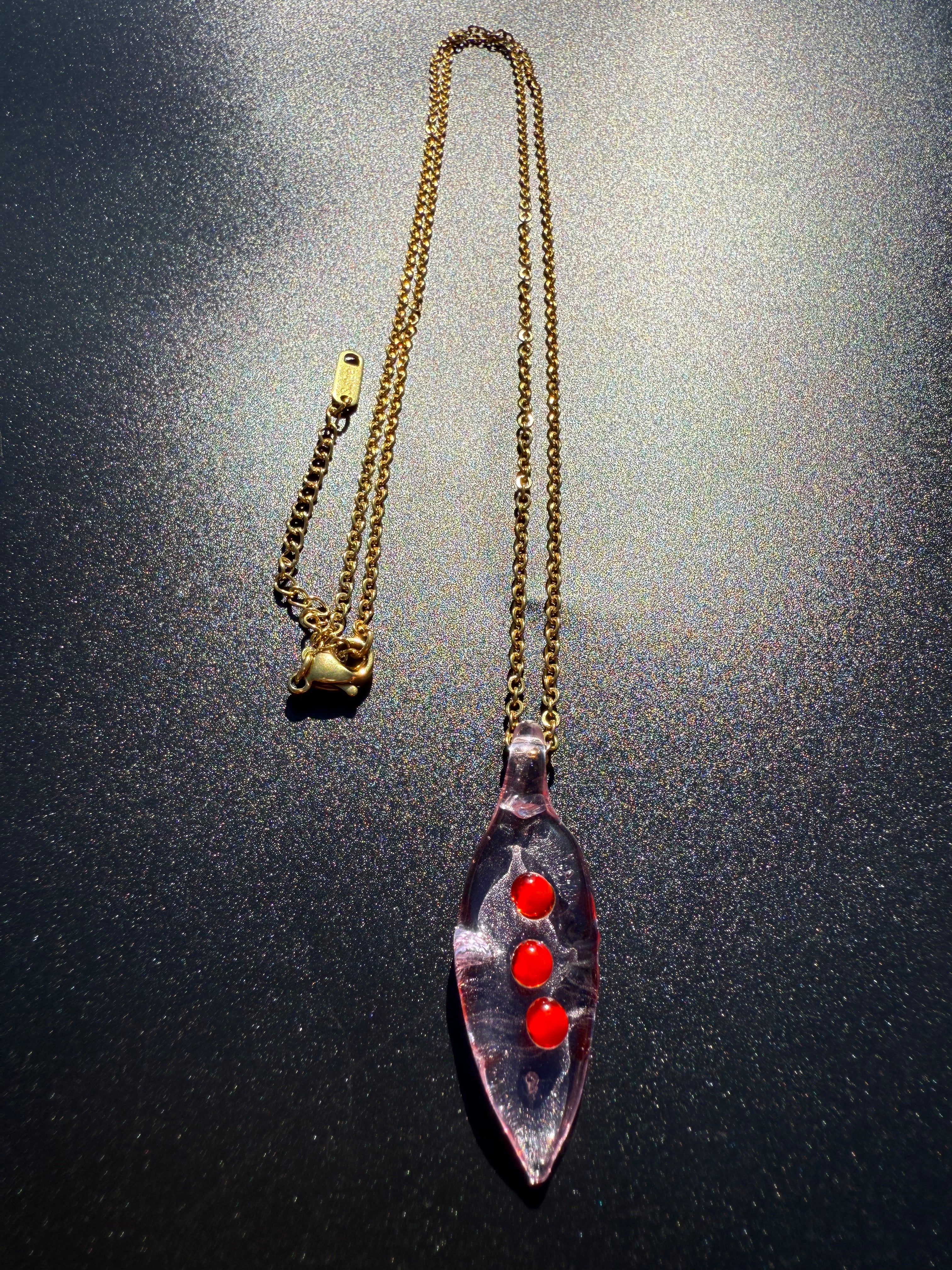 THE NECKLACE