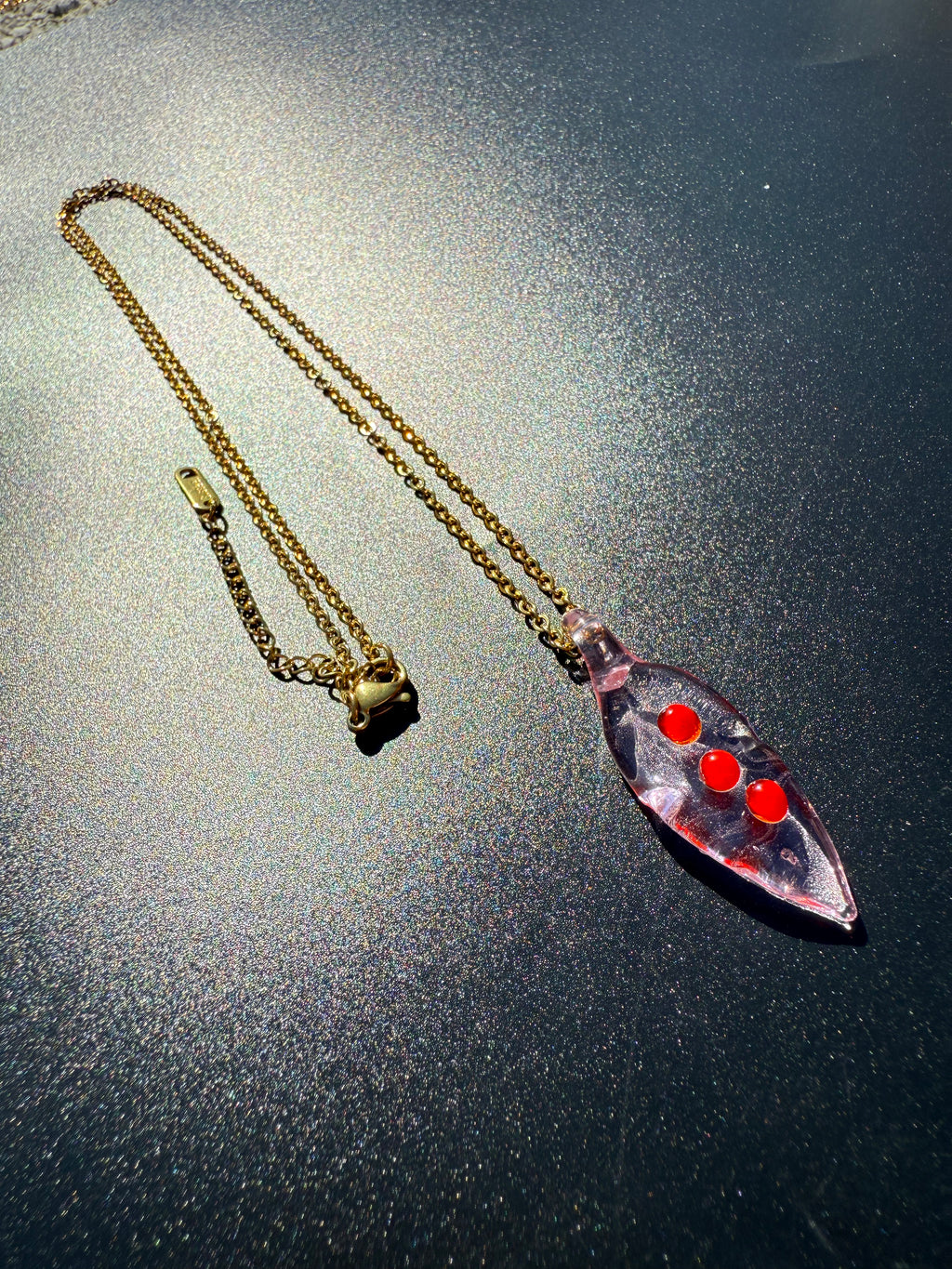 THE NECKLACE