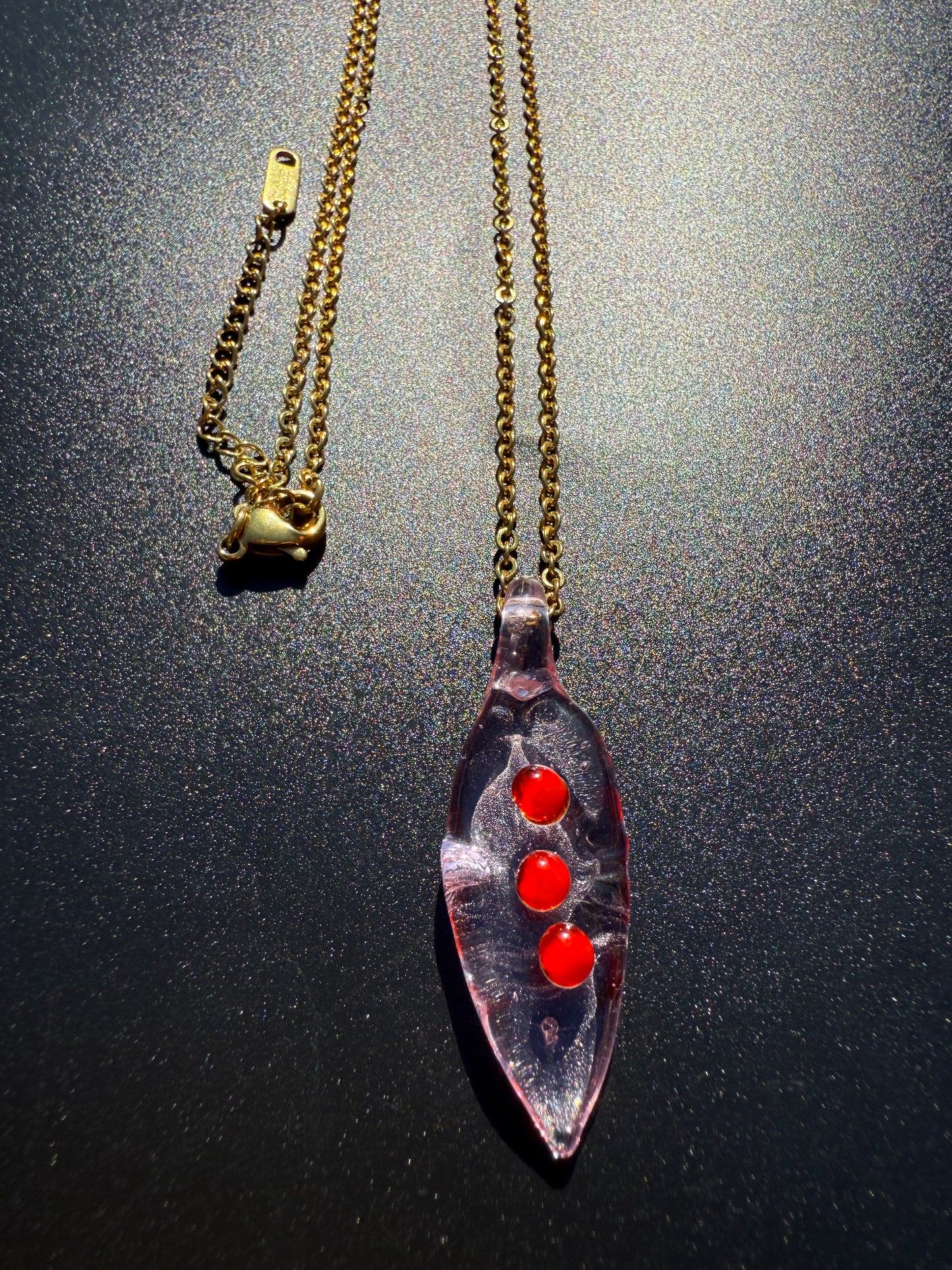 THE NECKLACE