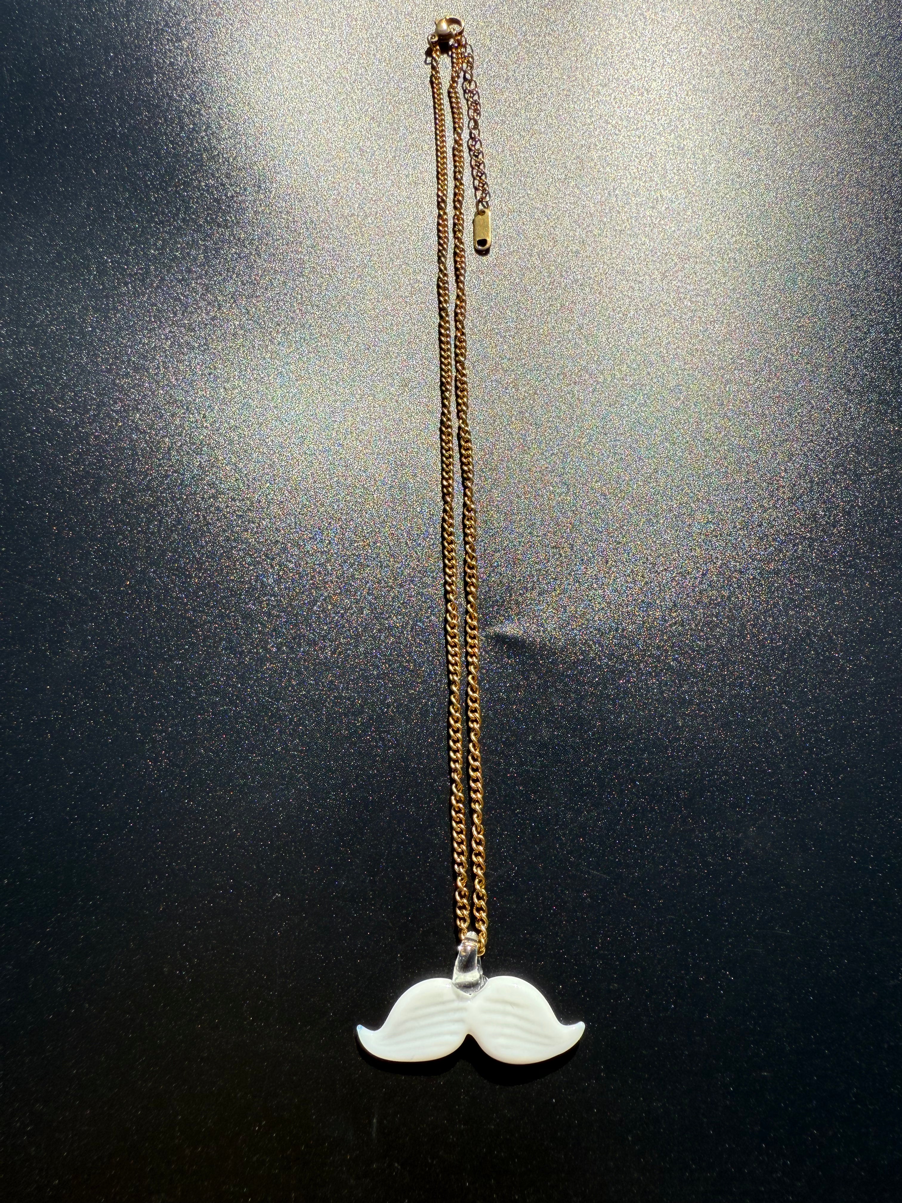 THE NECKLACE