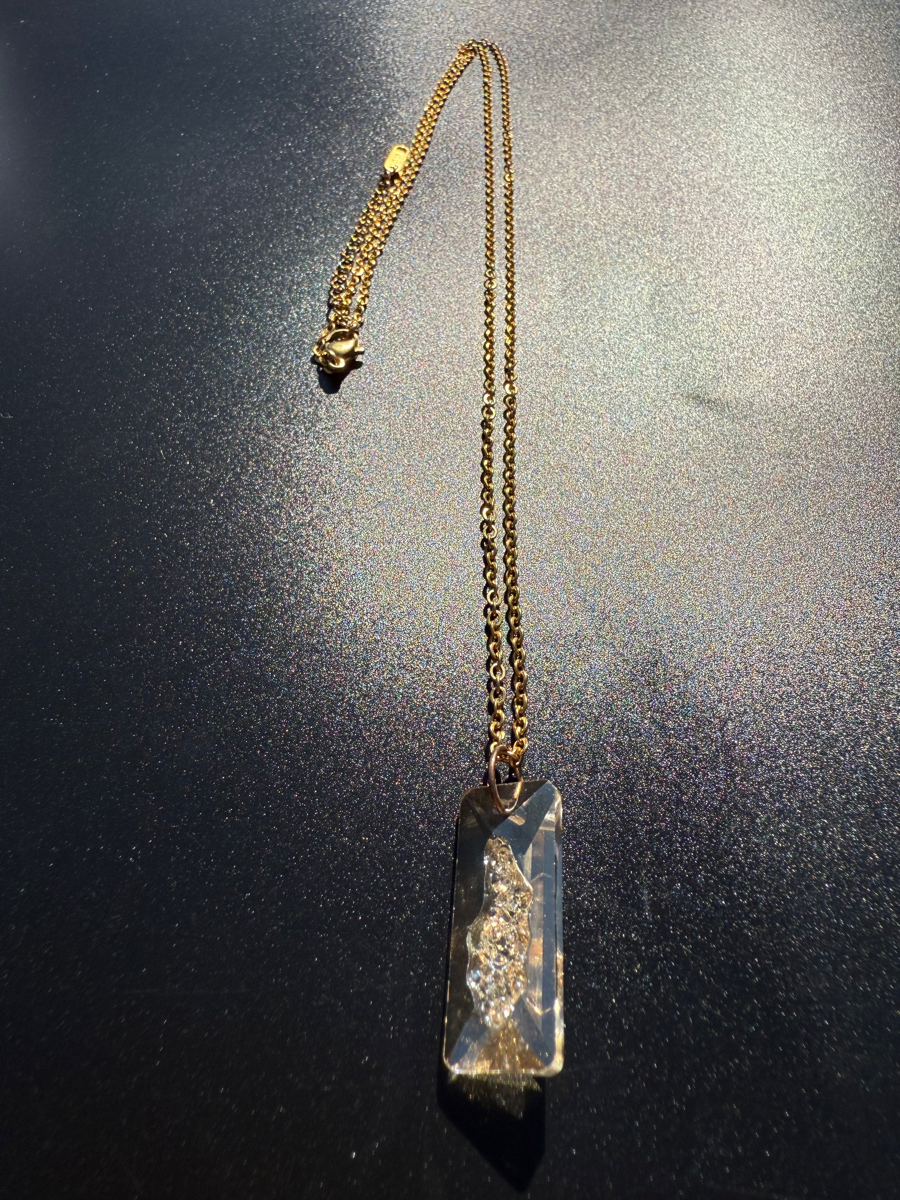 THE NECKLACE