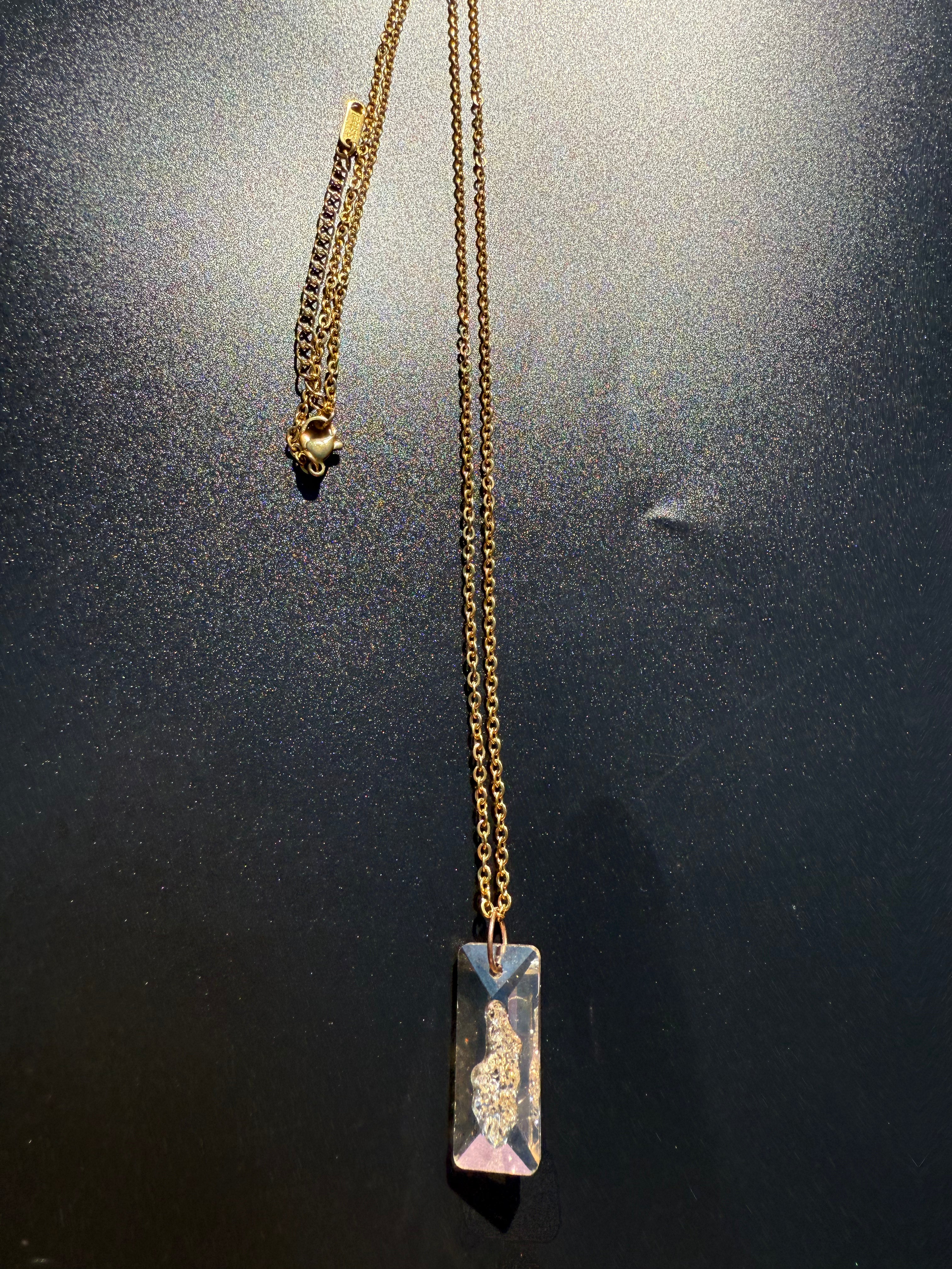 THE NECKLACE
