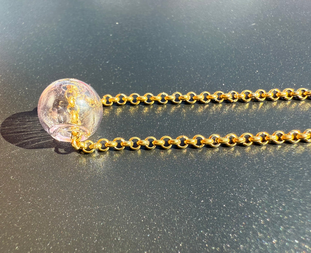 THE NECKLACE