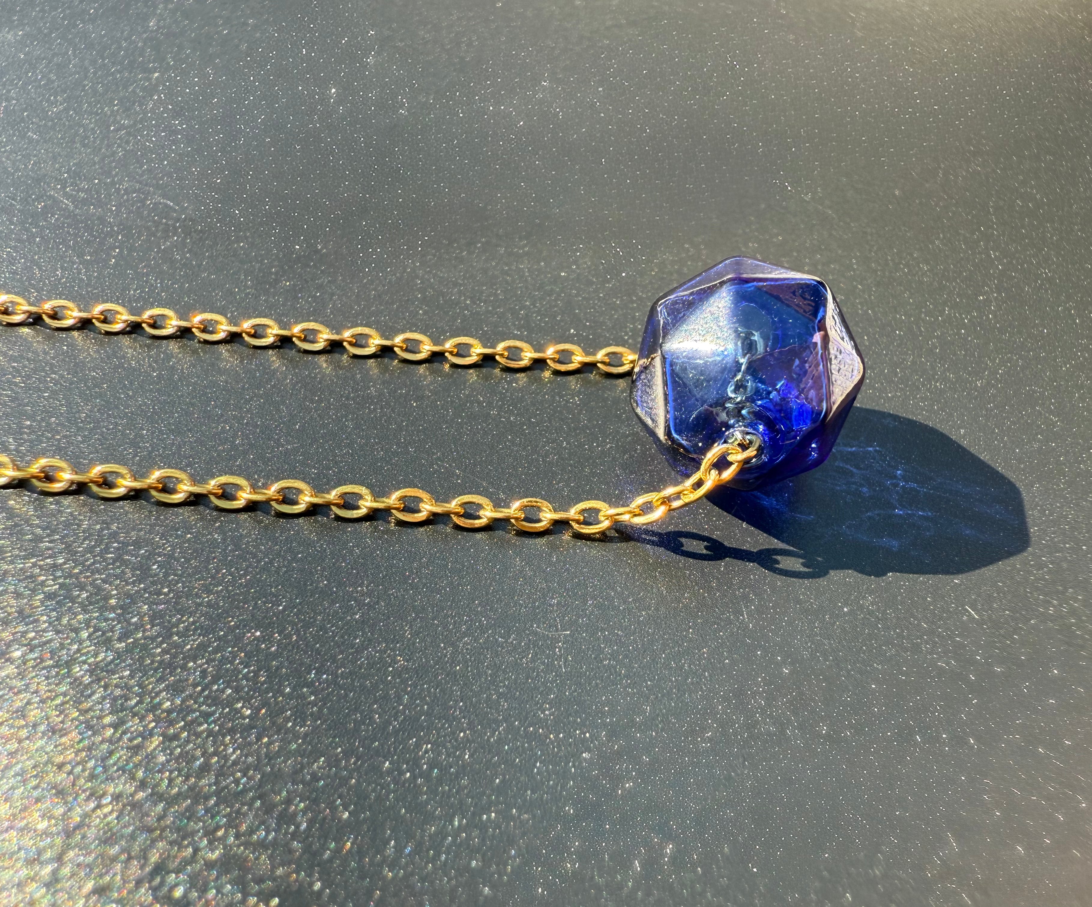 THE NECKLACE