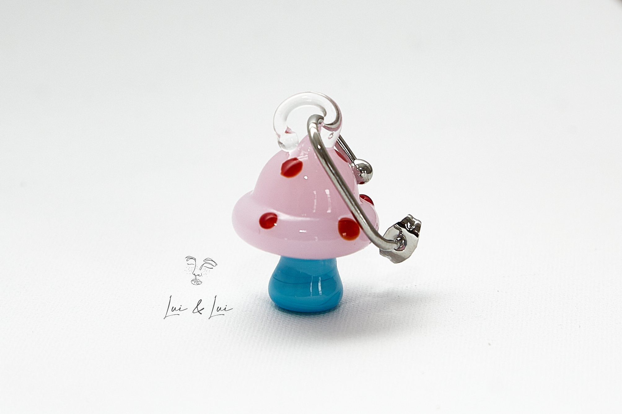 “LE CHAMPIGNON” SINGLE EARRINGS