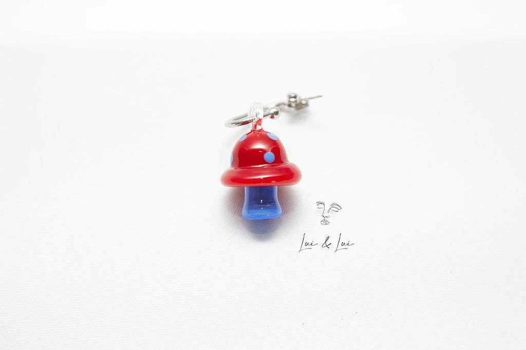“LE CHAMPIGNON” SINGLE EARRINGS