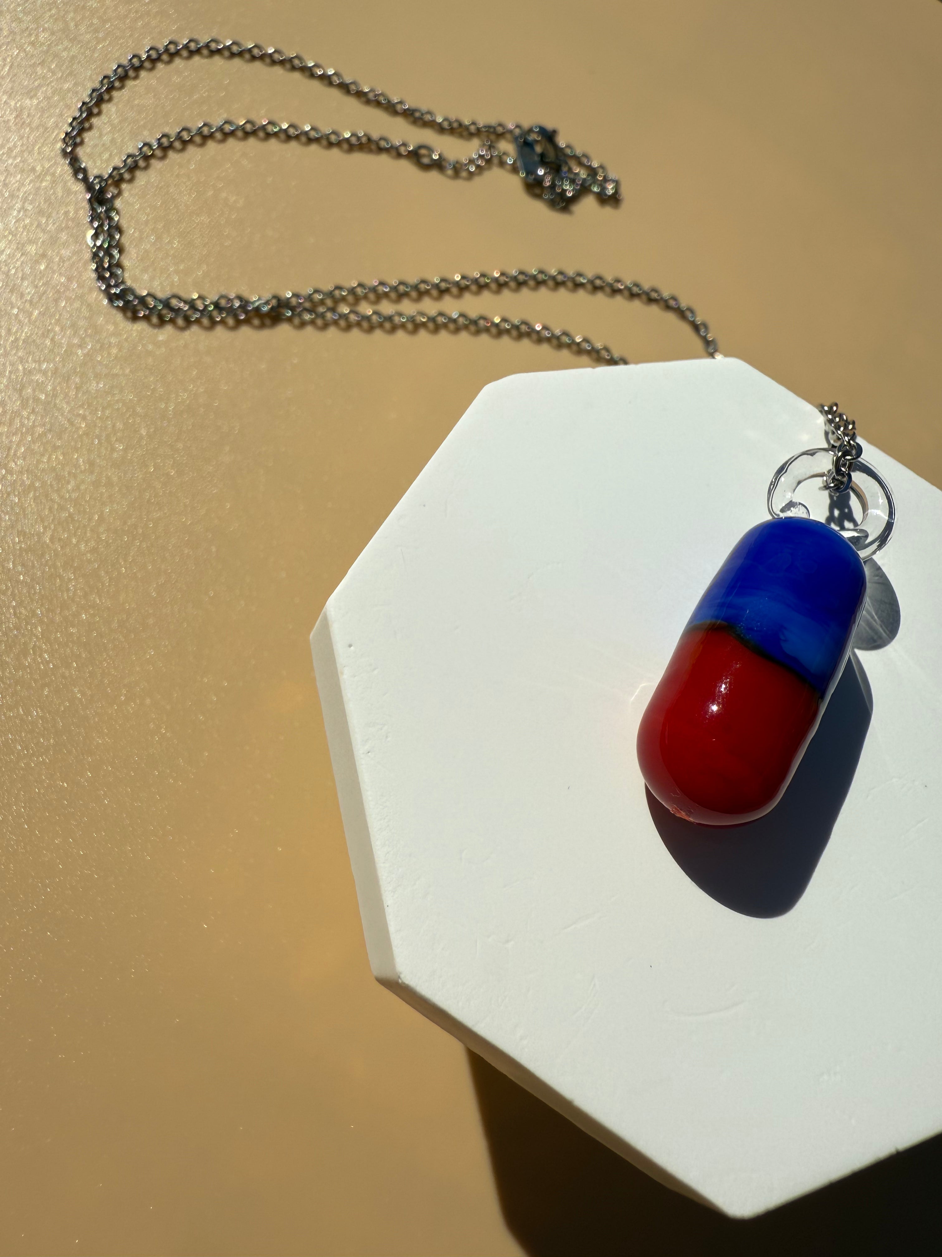 THE NECKLACE