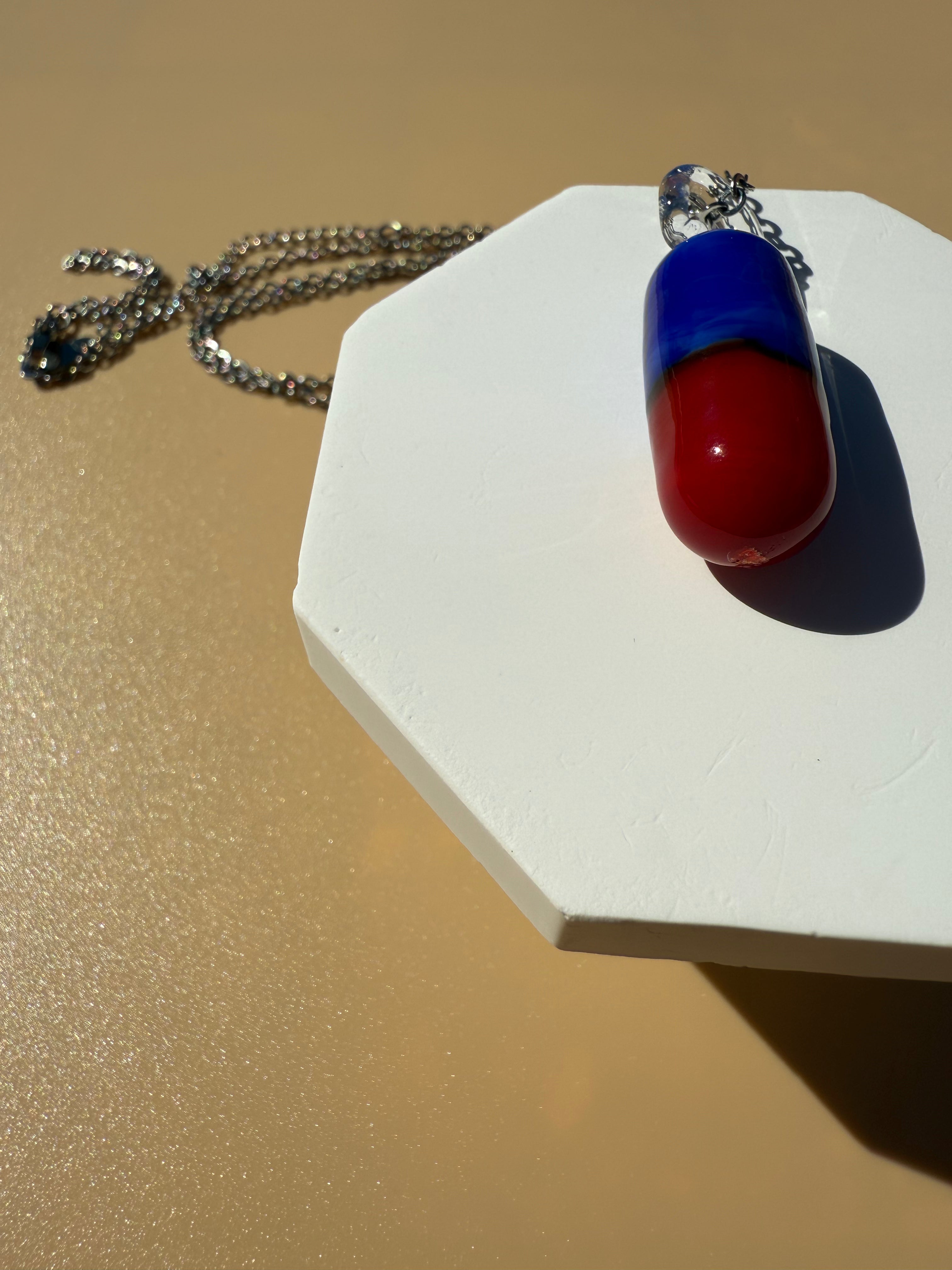 THE NECKLACE