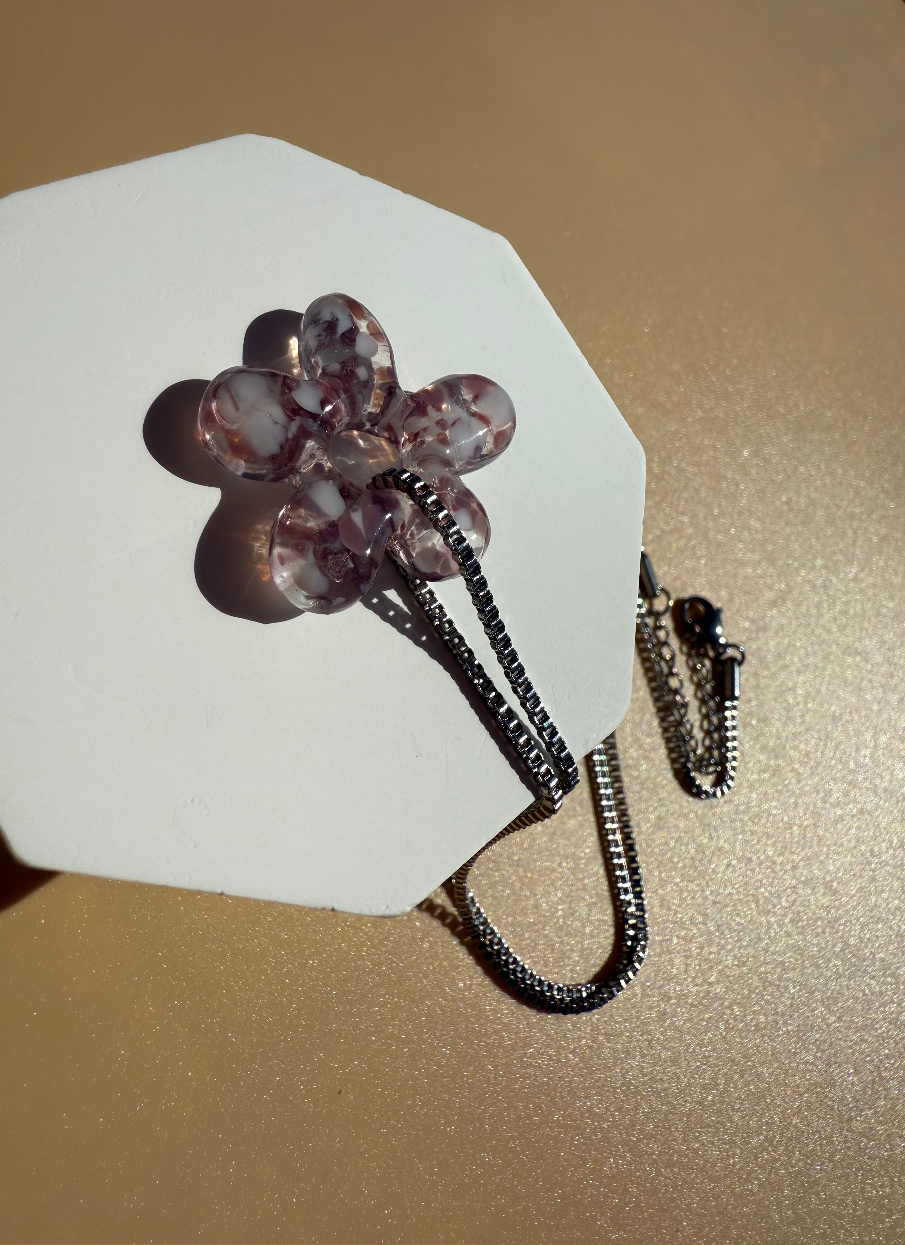 BLOOM NECKLACE