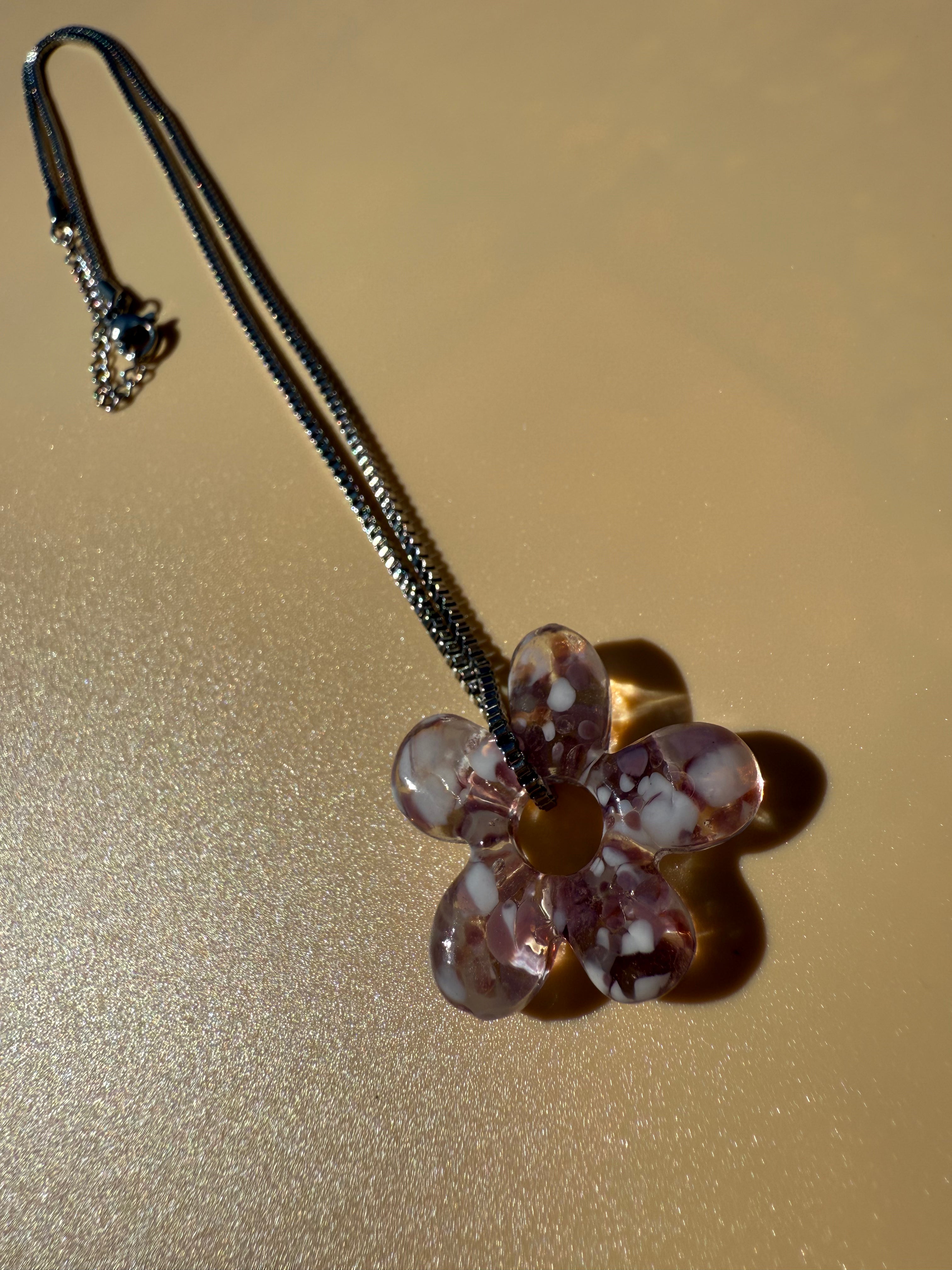 THE NECKLACE
