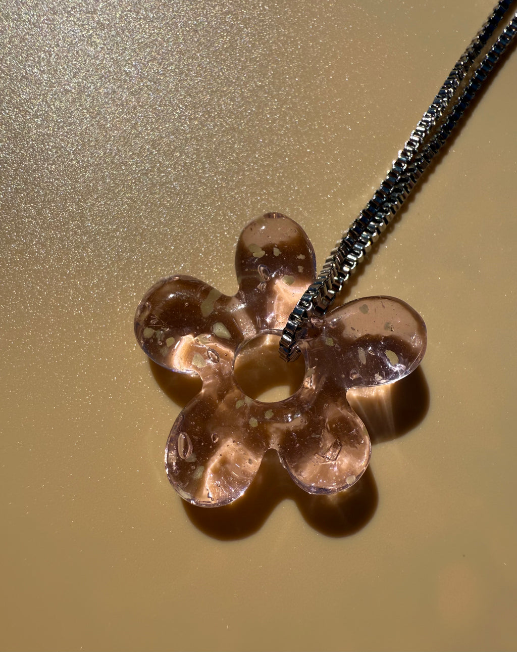 THE NECKLACE