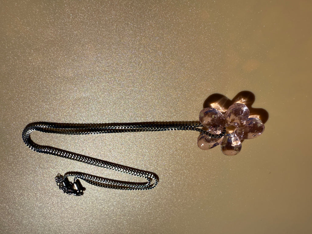 THE NECKLACE