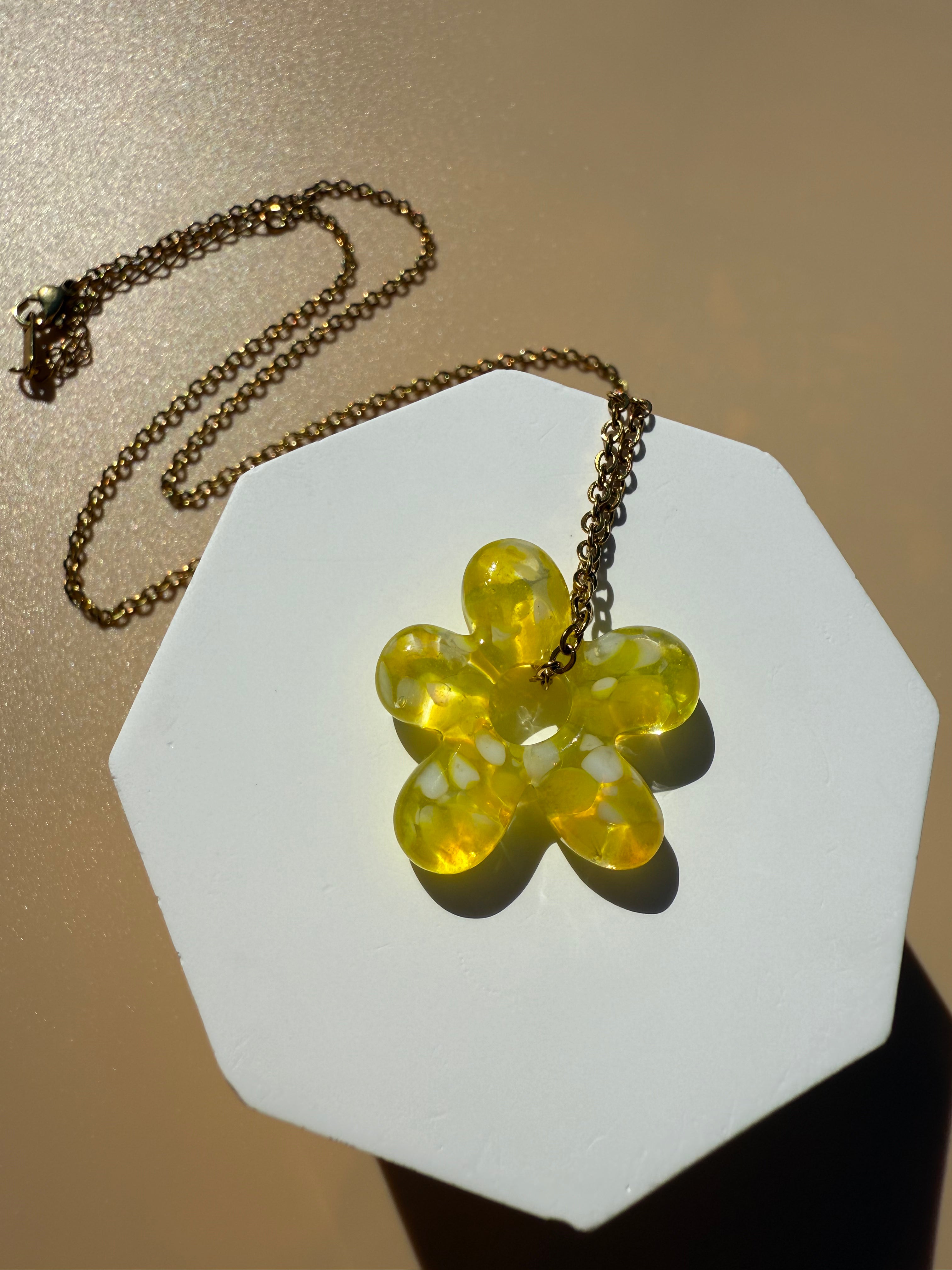 THE NECKLACE