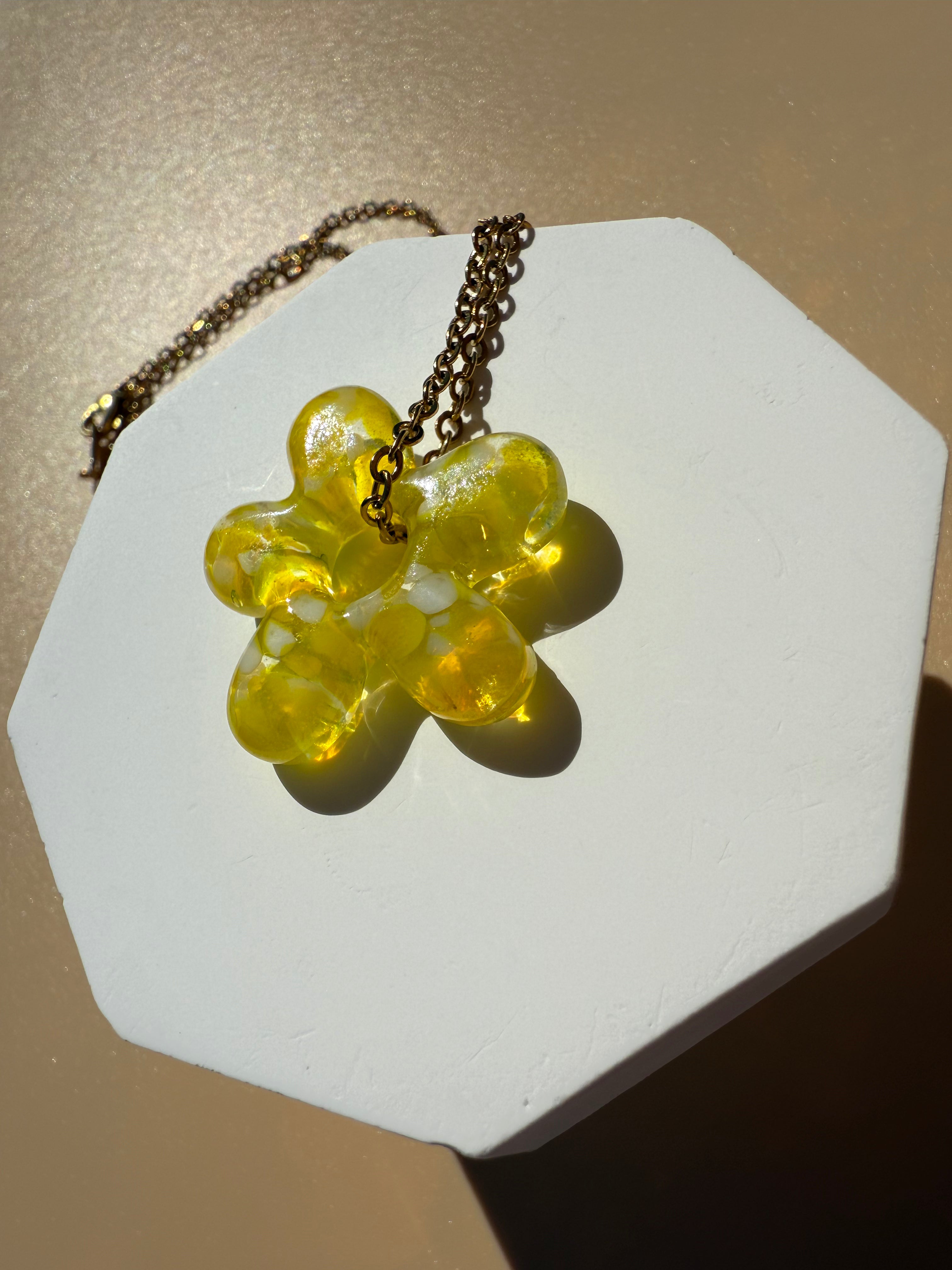 THE NECKLACE