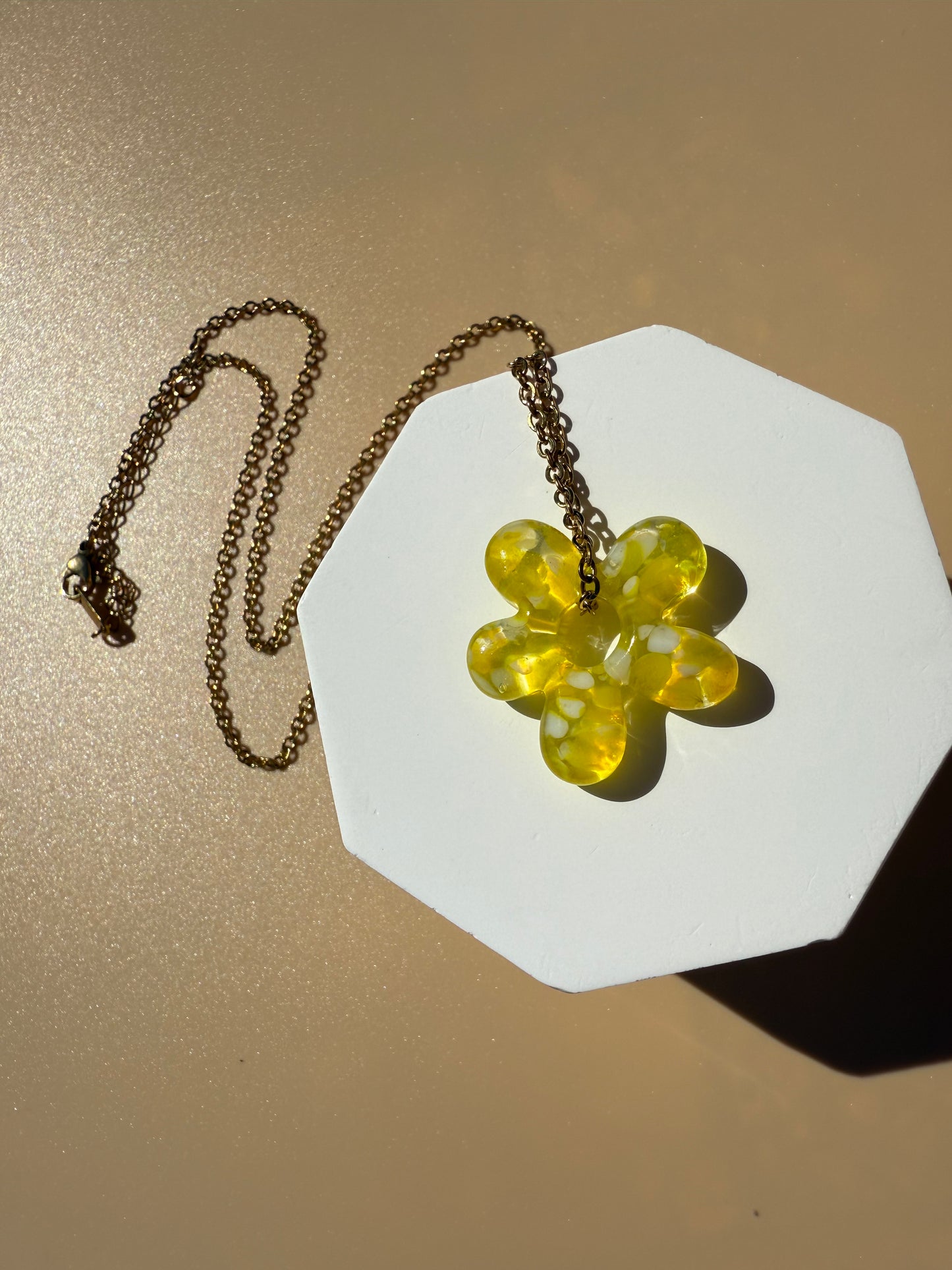 THE NECKLACE