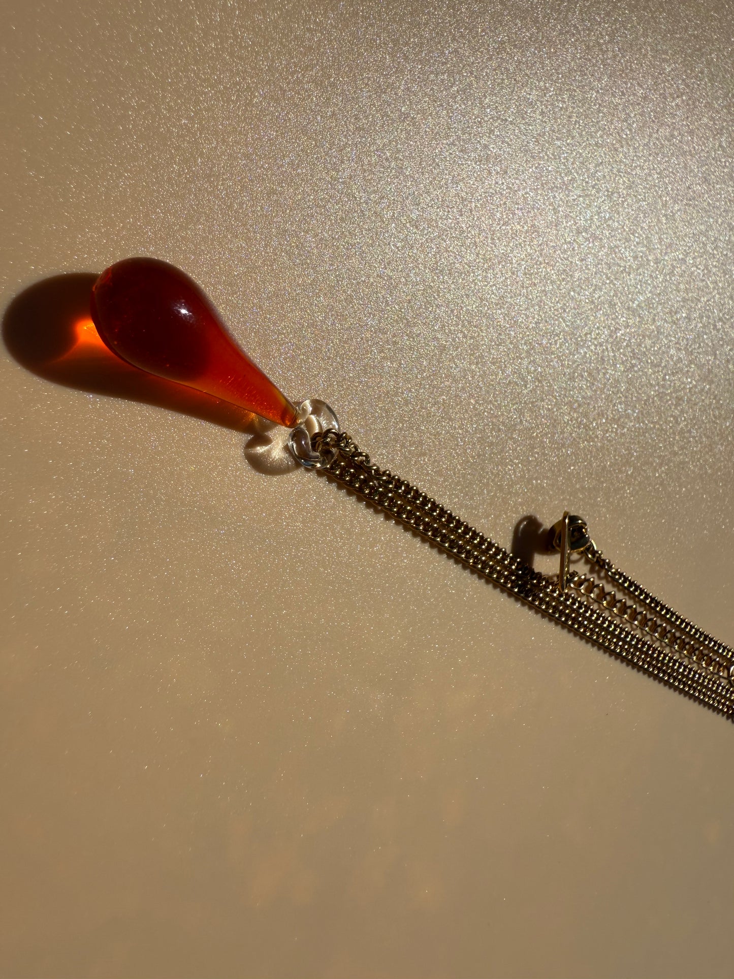 THE DROP NECKLACE