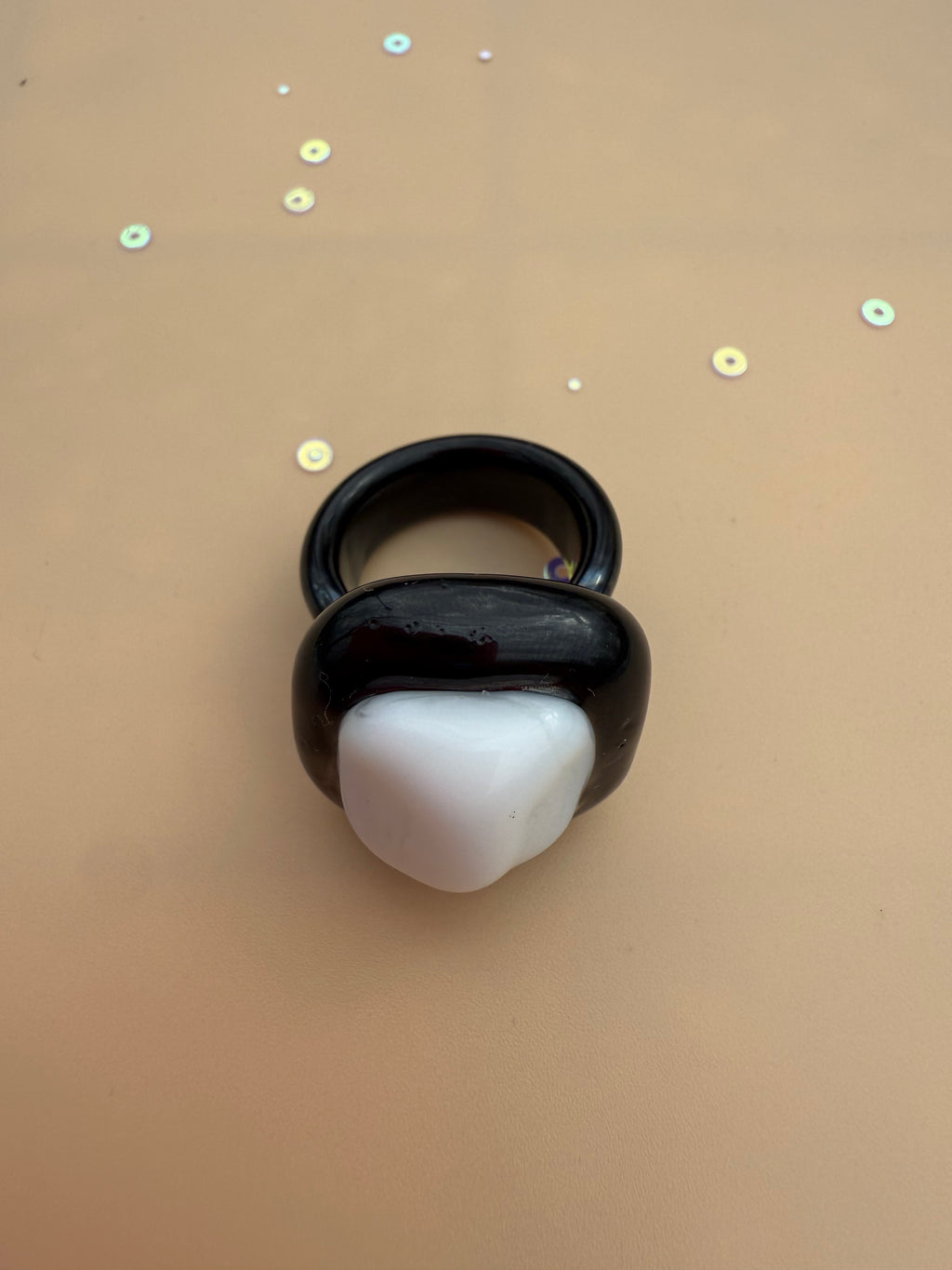 Moonstone Piramid Ring