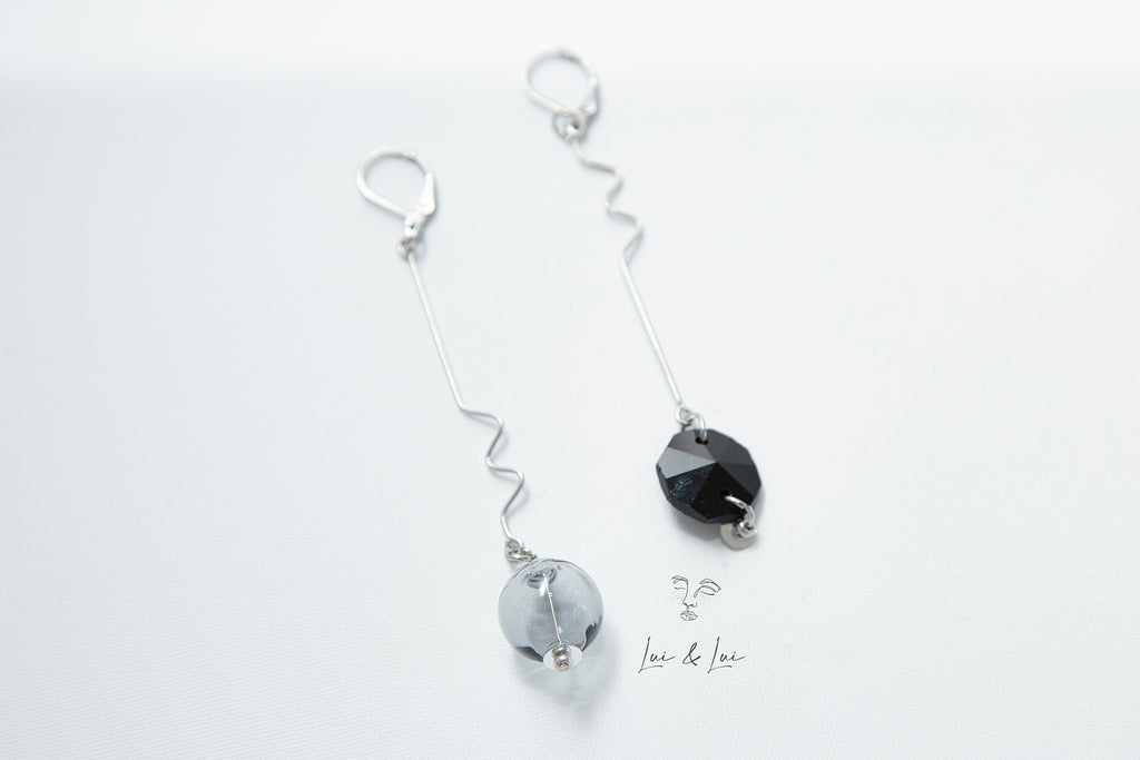 Zig Zag Earrings