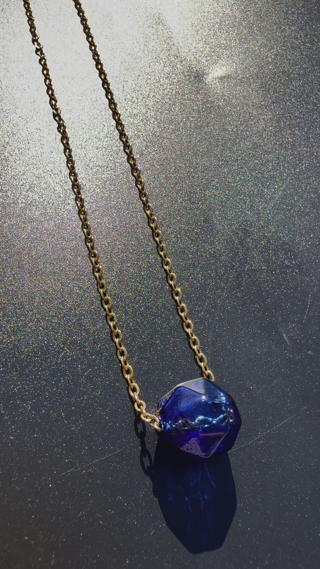 THE NECKLACE