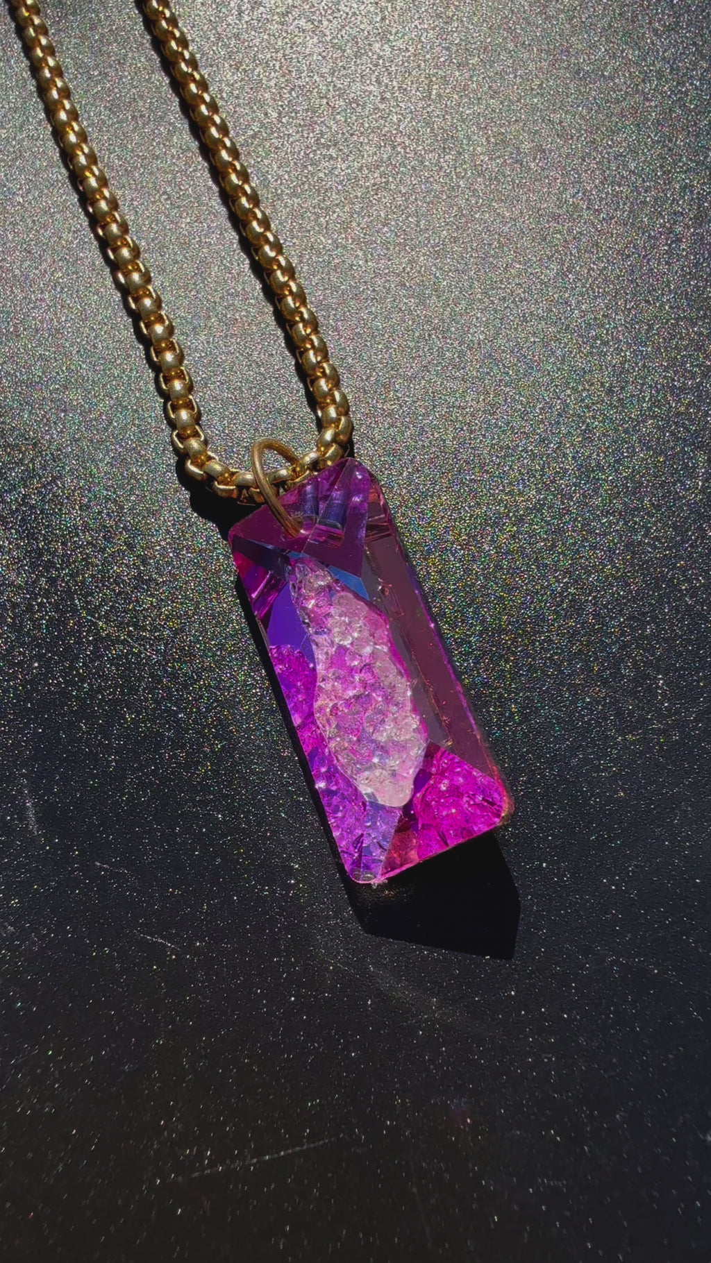 THE NECKLACE