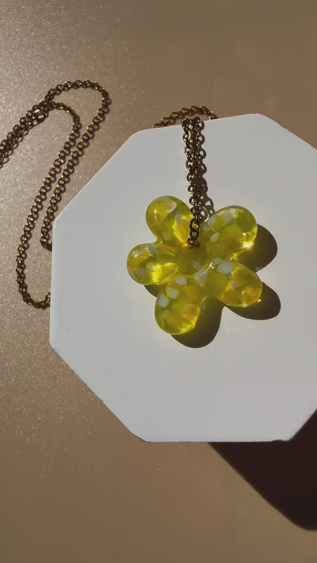THE NECKLACE
