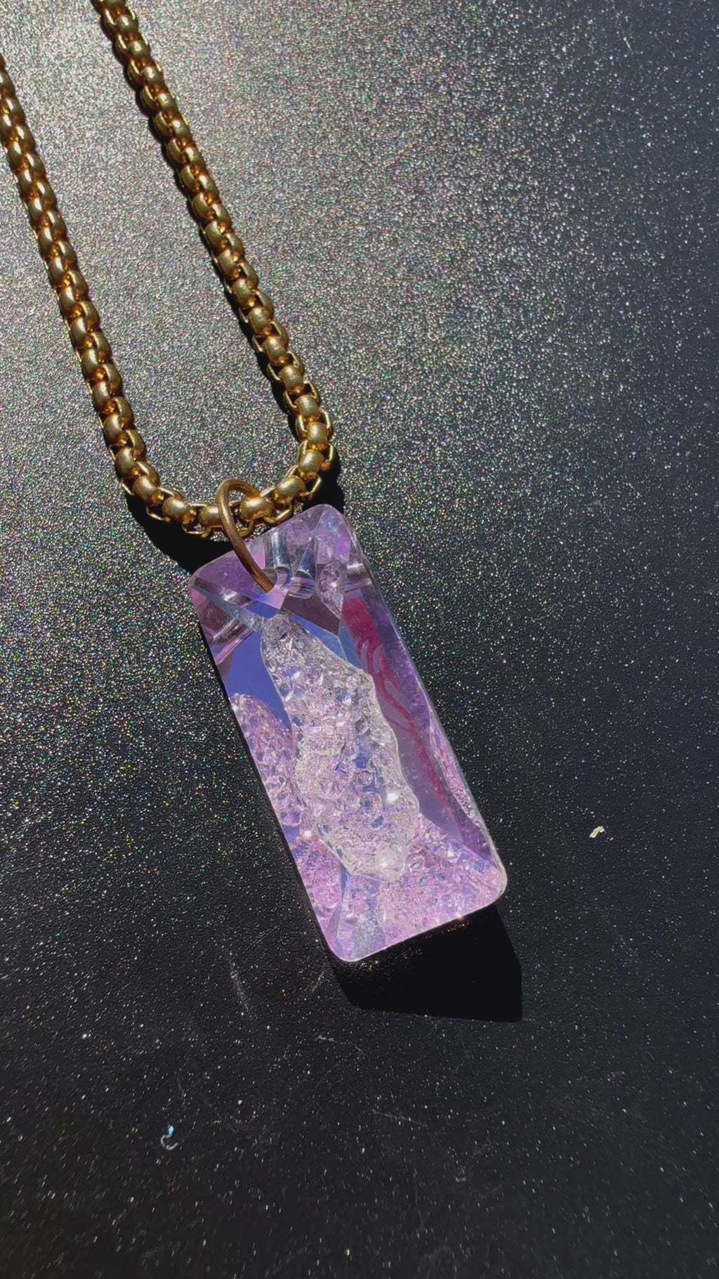 THE NECKLACE