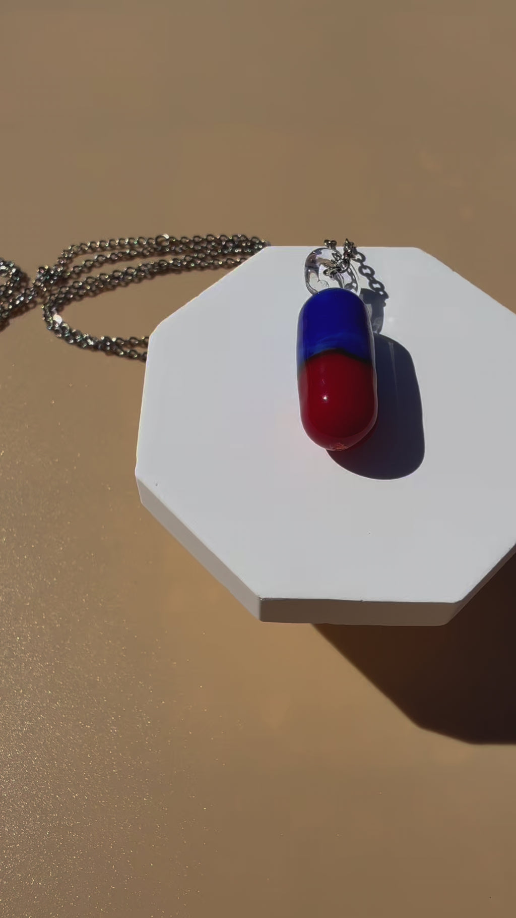 THE NECKLACE